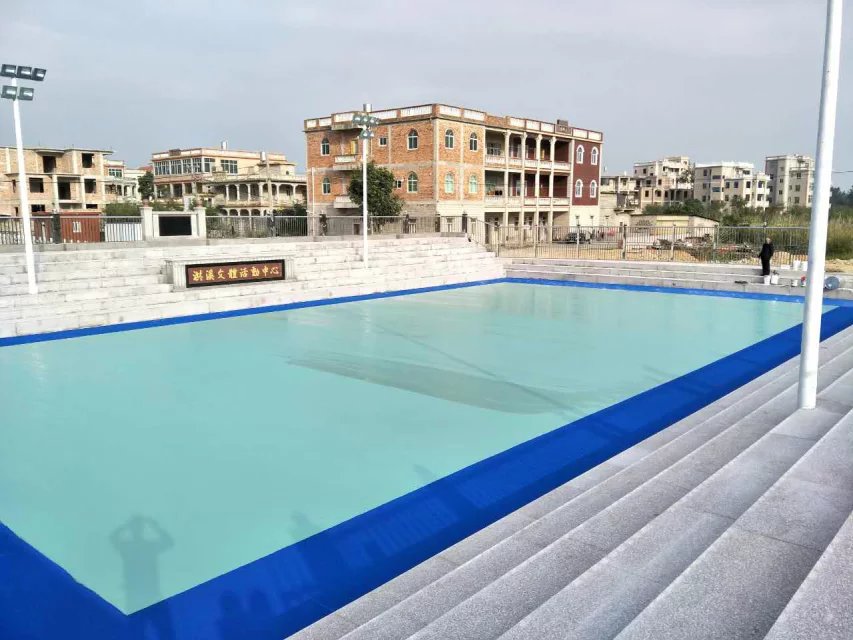 矽PU球場——福建晉（jìn）江龍湖鎮完工！